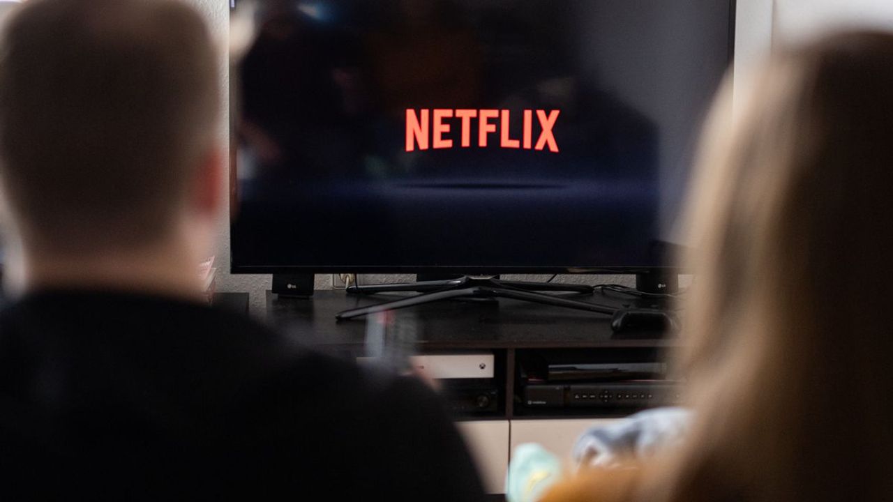 Netflix çok abone kaybedecek! Hesabın kullanıldığı her ev için ekstra ücret devri başlıyor