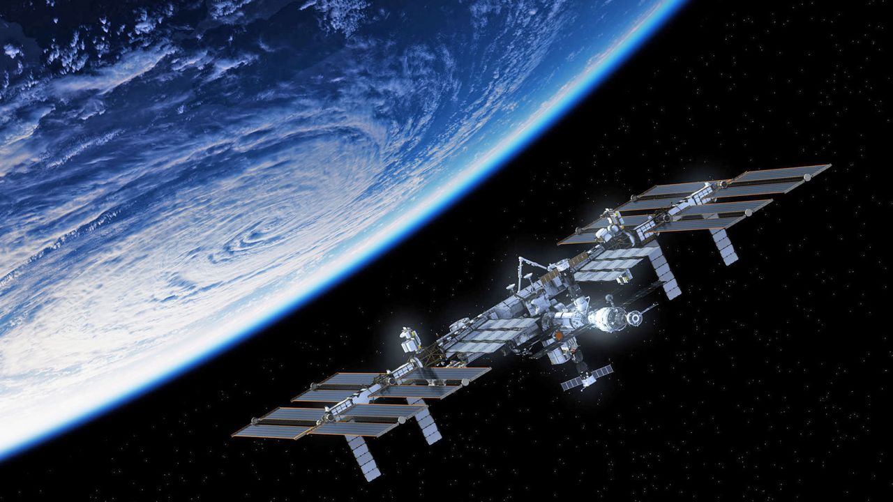 Uluslararası Uzay İstasyonu karıştı! Kim gidecek kim kalacak