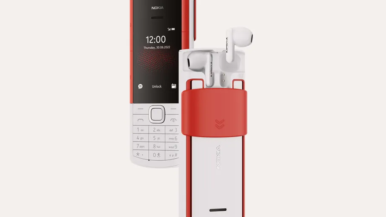 Nokia'dan ilginç tasarım: Telefon üzerinde gizli kulaklık şarj yeri