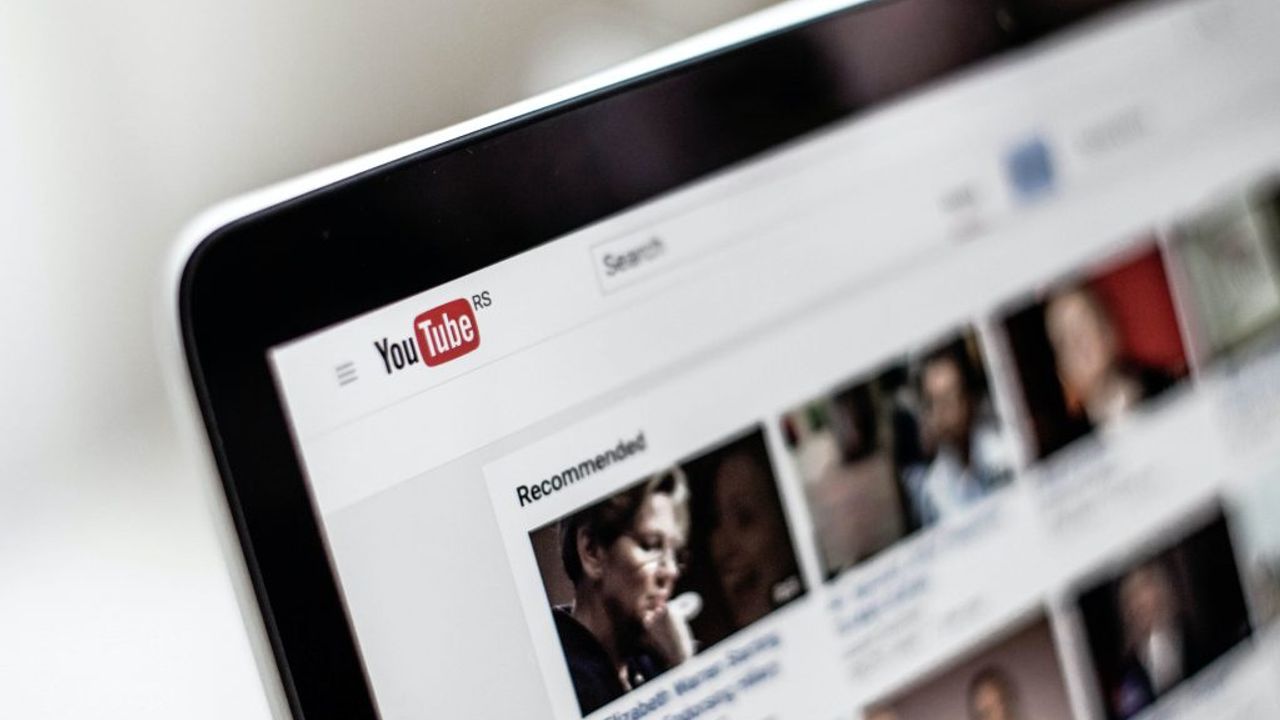 YouTube yeni arayüze geçiyor: Ambiyans modu ve daha fazlası