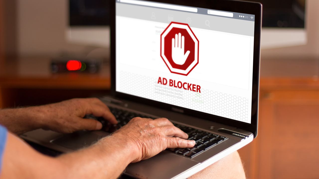 Gereksiz reklamlar nasıl engellenir? AdBlocker eklentileri ile reklamlardan kurtulun
