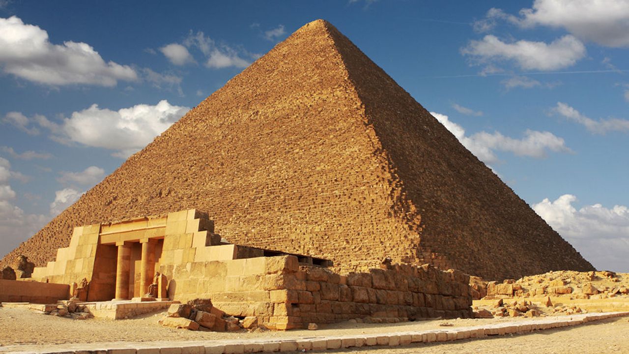 Büyük Giza Piramidi'nin içinde saklı yeni bir tünel bulundu!