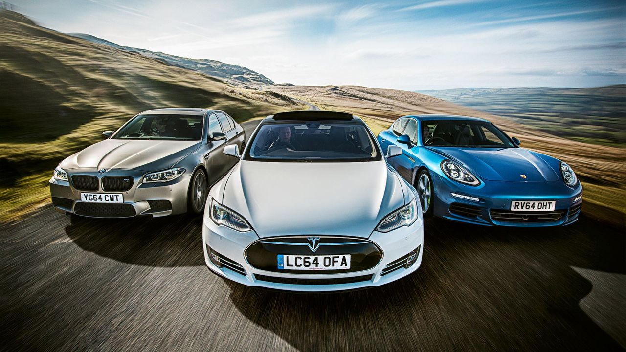 Dünyanın en değerli 10 otomobil markası açıklandı! Zirvede bir ilk...
