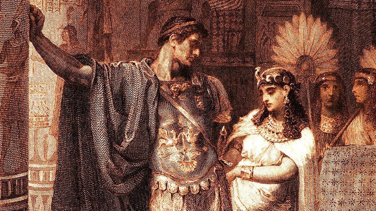 Kleopatra'nın herkesi kendisine aşık eden parfümü nasıl kokuyordu?