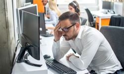 Bilgisayar başında çok çalışanlar dikkat: Göz kuruluğu tehlikesi