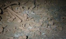 100’den fazla insanın kurban edildiği mağarada çılgın keşif