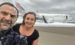 Uçak kazasından sağ kurtulan çiftin ilk işi selfi çekmek oldu
