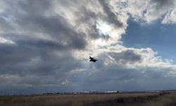 Türkiye’nin ilk insansız savaş uçağı Kızılelma ilk uçuşunu gerçekleştirdi - VİDEO
