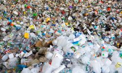 Tek kullanımlık plastikler yasaklanıyor! İngiltere yasak için ilk tarihi verdi