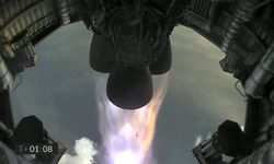 SpaceX'in roketi dördüncü denemede de infilak etti!