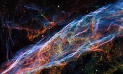 NASA, Peçe Bulutsusu'nun inanılmaz görüntülerini paylaştı!