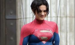 Supergirl kostümü ortaya çıktı! Yeni DC filmi The Flash setinden birçok görüntü sızdırıldı...