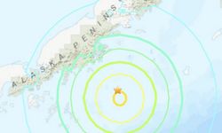 Alaska'da 8.2 büyüklüğünde dev deprem!