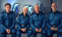 Jeff Bezos, uzay turizmi için ilk adımı bugün atıyor