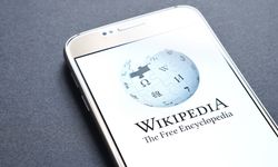 Wikipedia'nın kurucusu bazı önemli açıklamalarda bulundu: "Wikipedia'da bilgiler manipüle ediliyor"