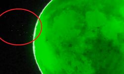Ayın karanlık tarafında görülen "UFO Filosu" gerçek mi?