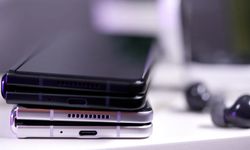 Samsung, ekran altı kameralı ve katlanabilir Galaxy Z Fold3'ü tanıttı
