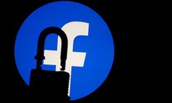 Facebook'tan tüm platformlarda Taliban'a yasak!