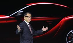 Toyota CEO'su: Tamamen elektrik araçlara geçersek milyonlarca kişi işsiz kalır