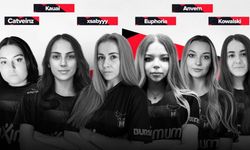 Beşiktaş Esports'un kadın PUBG Mobile takımı tanıtıldı