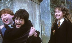 Harry Potter ekibi serinin 20. yılı için yeniden bir araya geliyor!