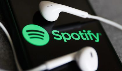 Spotify'dan yeni çevrimdışı uçak özelliği! Ne dinlediğinize göre düzenlenecek...