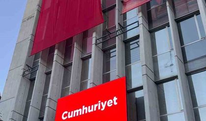 Türk Dil Kurumu ekranında “Cumhuriyet Bayramı” kutlaması