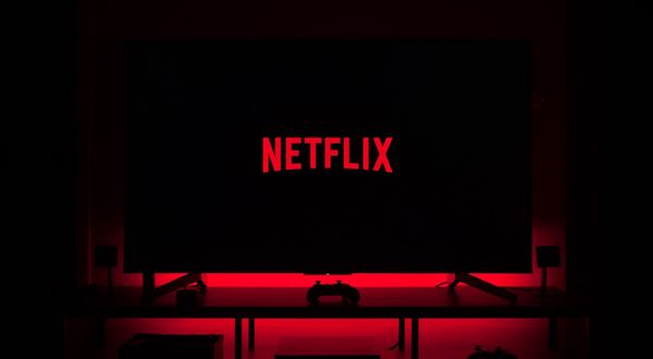 Netflix tamamen dijitale geçiyor!