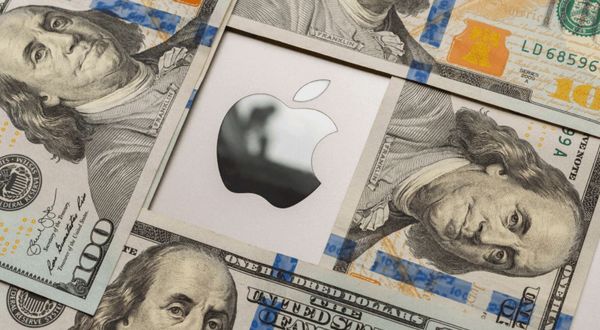 Dolar uçtu, Apple ürünlerine bir ayda ikinci zam geldi! Fiyatlar aldı başını gidiyor...