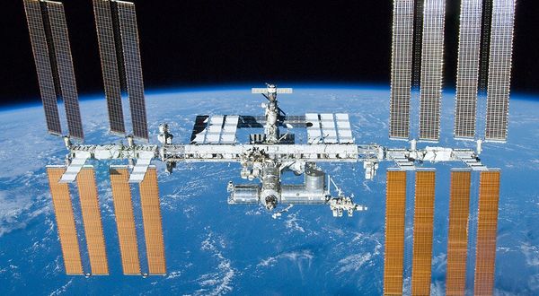 Rusya'dan tehdit gibi video: Uluslararası Uzay İstasyonu'nu "Böldüler"