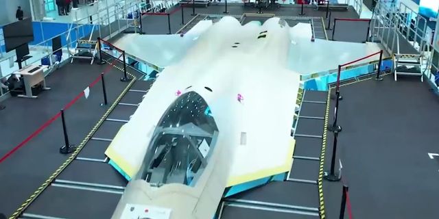 Milli Muharip Uçağı son montaj hattına girdi! İşte o görüntüler - VİDEO