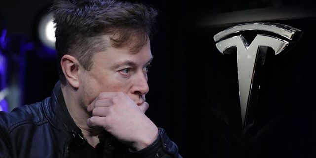 Elon Musk'ın cam bir ev inşa etmek için şirket fonu kullandığı iddia edildi!