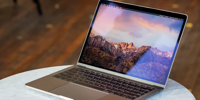 Apple, dokunmatik ekranlı MacBook'lar üzerinde çalışıyor