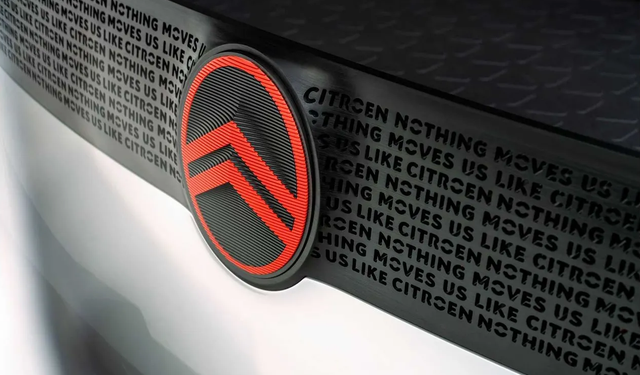 Citroen'in yeni logosu ve sloganı tanıtıldı! Rengarenk olacak