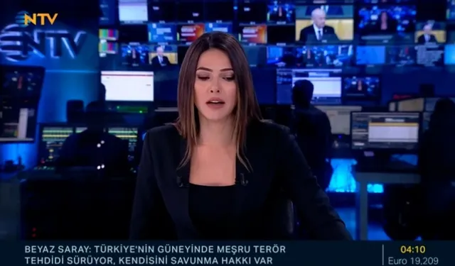 NTV spikeri Buse Yıldırım depreme canlı yayında yakalandı - VİDEO