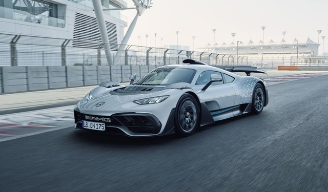 'Yeşil Cehennem' Nordschleife'de yeni rekor Mercedes-AMG One'ın - VİDEO