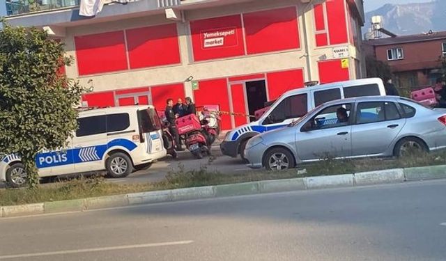 Yemek siparişi geciken müşteri, kuryeyi yaralayıp intihar etti