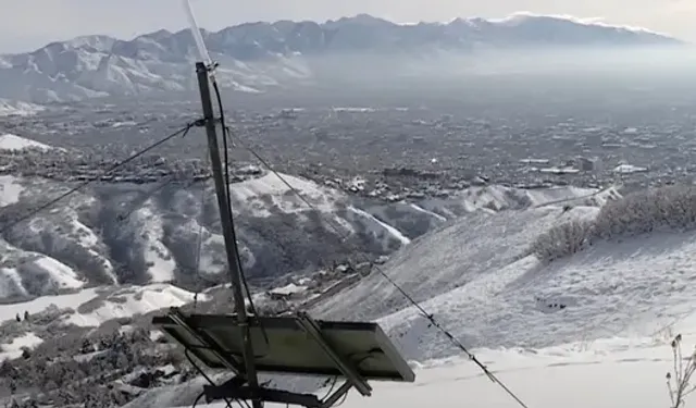 Dağda beliren gizemli antenler ortalığı karıştırdı! Ne için kullanıldıkları bilinmiyor