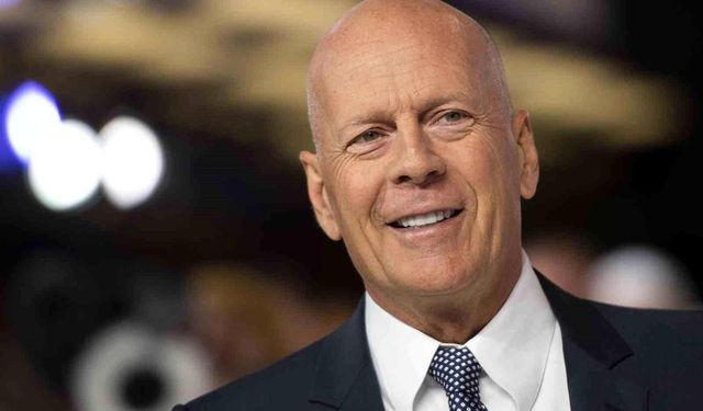 Bruce Willis'ten üzücü haber: Tedavisi olmayan bir hastalığa yakalandı