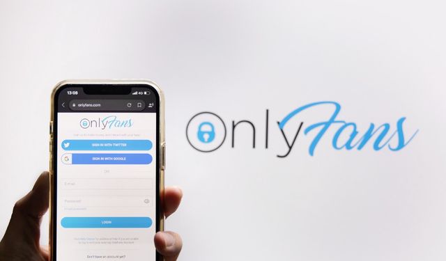 OnlyFans fenomeni, annesinin erkek arkadaşının kendisine abone olduğunu söyledi!