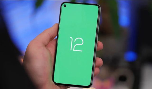 Android 12 ilk hata düzeltme güncellemesi yayınlandı!