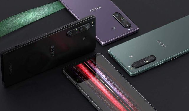 Sony pes etmemekte kararlı! Yeni bir Xperia modeli geliyor...