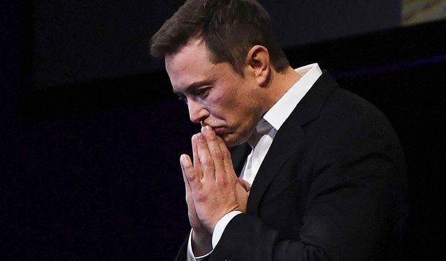 Verdiği sözü tuttu! Elon Musk artık bir "evsiz"