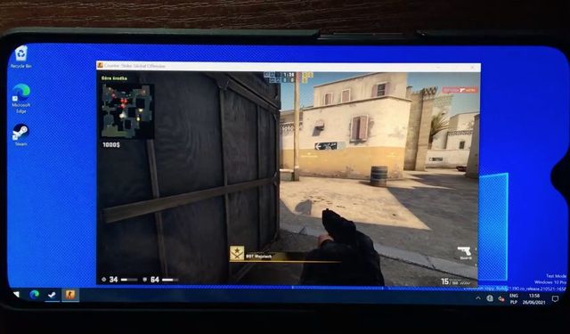 Android telefona Windows 11 kurup CS:GO oynadılar