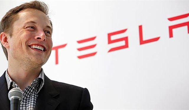 Elon Musk bir zamanlar Tesla'yı Apple'a satmak istemiş!