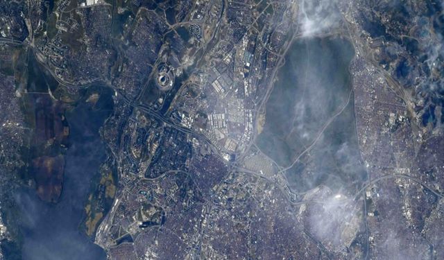 NASA Astronotu, İstanbul'un uzaydan çekilmiş bir fotoğrafını paylaştı