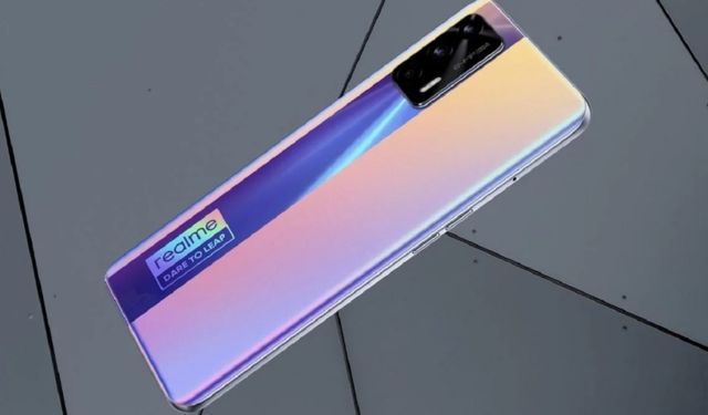 Realme GT Neo 2 modeli bu kez de görselleriyle sızdırıldı