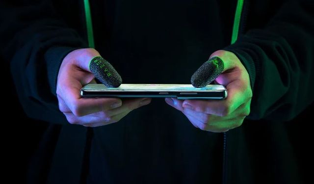 Razer'dan oyunculara özel 'parmak kılıfı'! Yüksük mü demeliydik bilemedik...