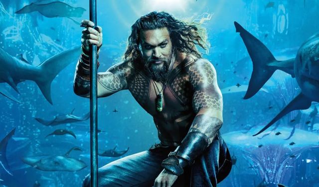 Jason Mamoa, yeni Aquaman kostümünü sosyal medyada paylaştı