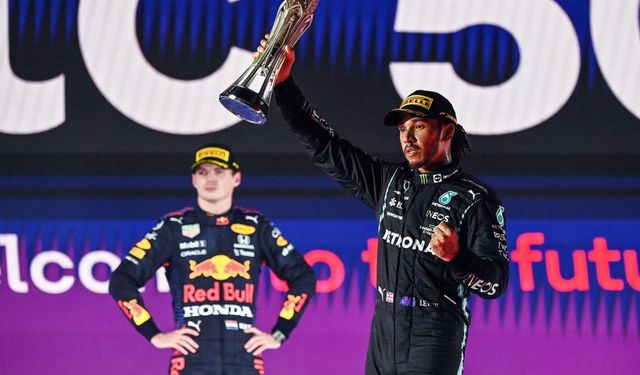 Formula 1'de son durum! Hamilton nasıl şampiyon olur? Verstappen nasıl şampiyon olur? Son yarış öncesi senaryolar